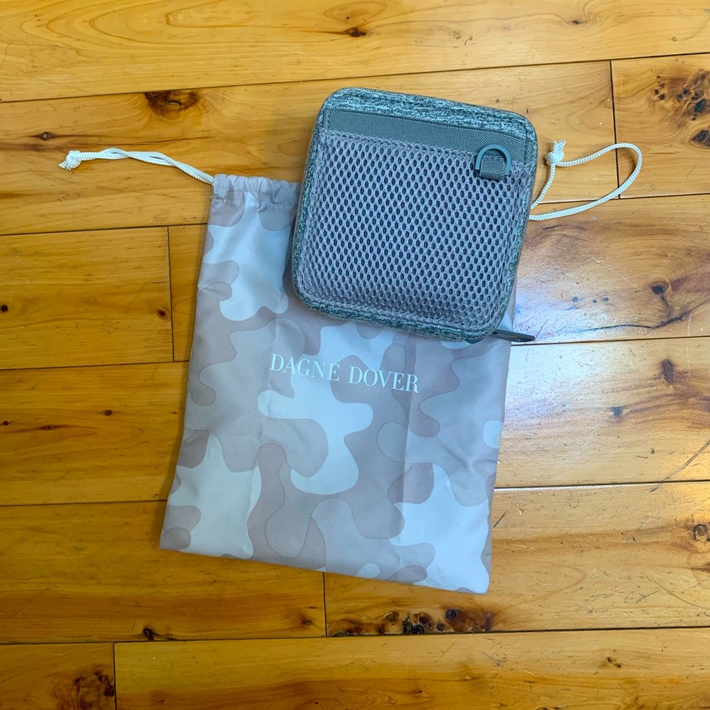 Dagne Dover Arlo tech organizer (size S) in heather grey